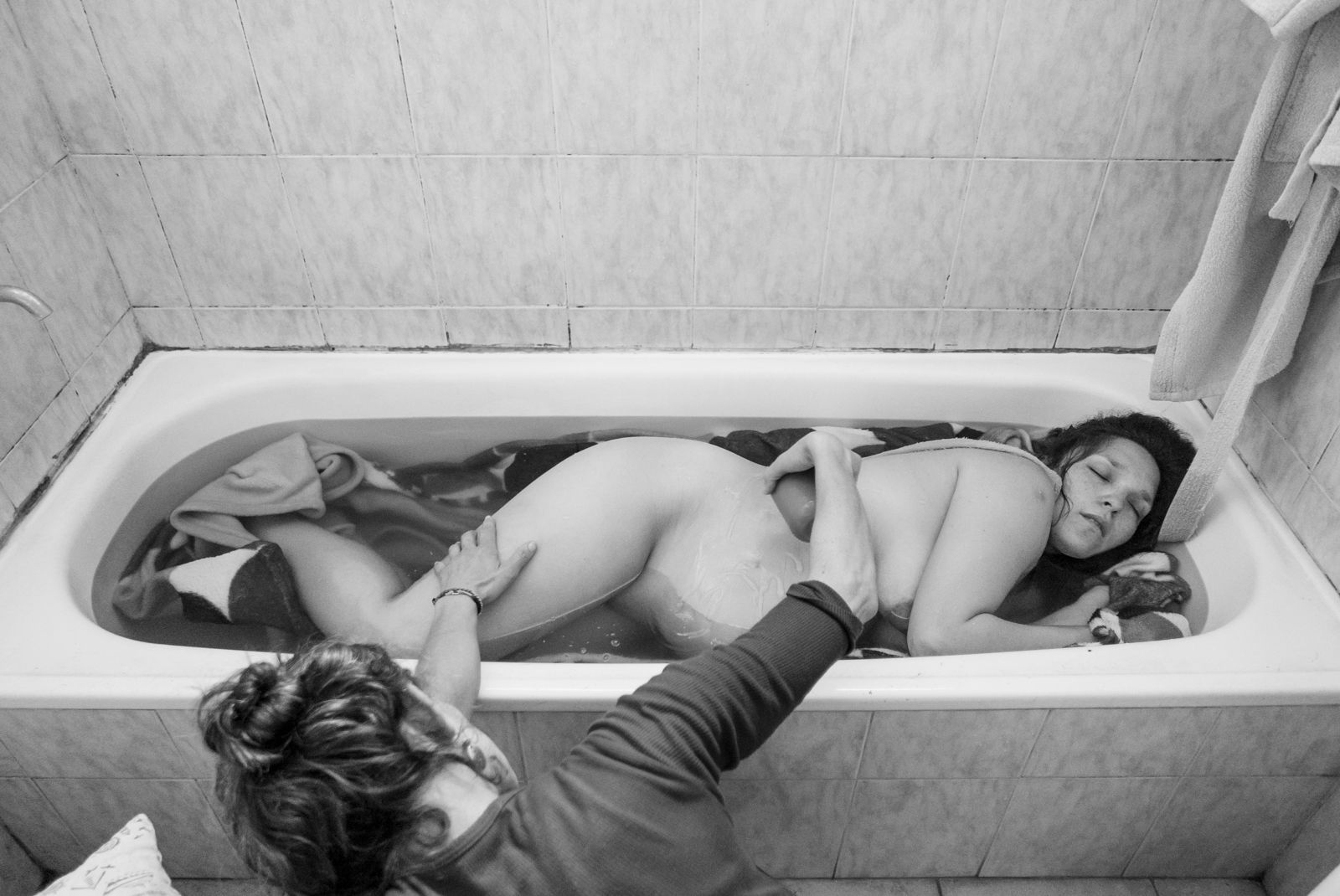 mayra in the bathtub 2023